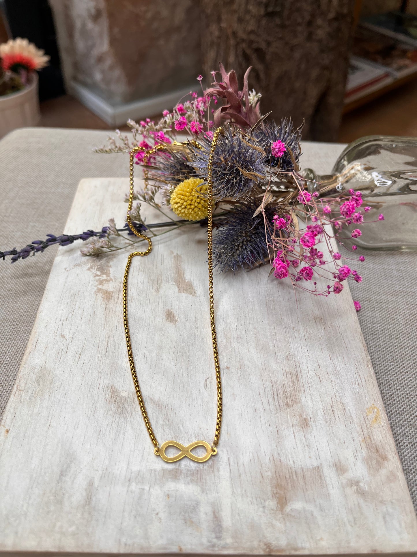 Infinity pendant