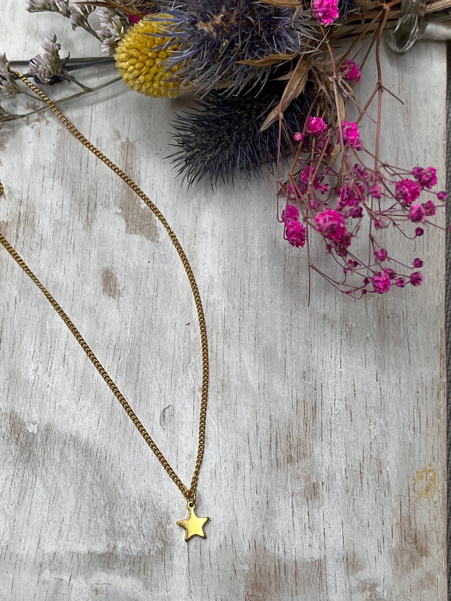 Mini star pendant