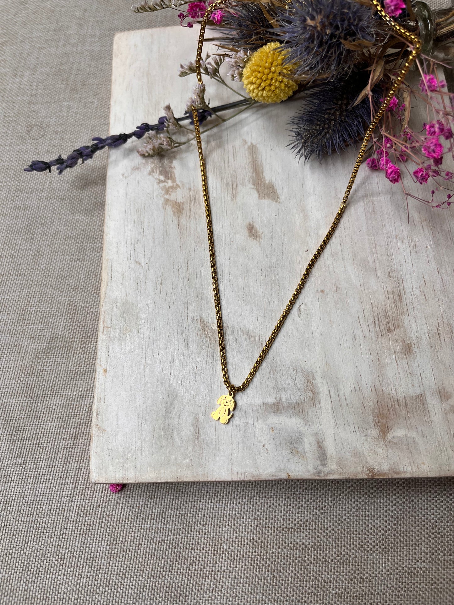 Dog pendant with gold chain