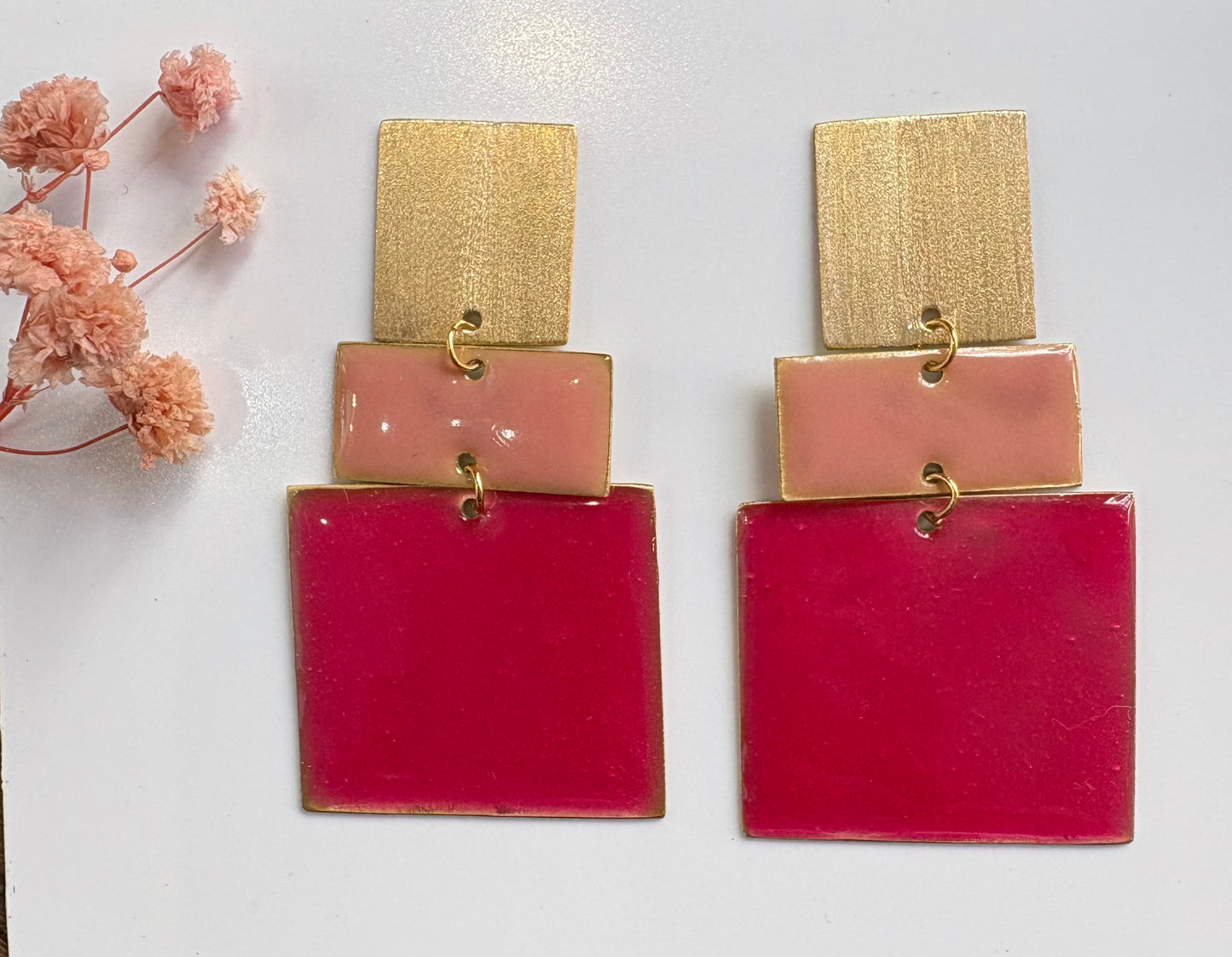 Pendientes Acuadros rosa con fucsia - hechos a mano