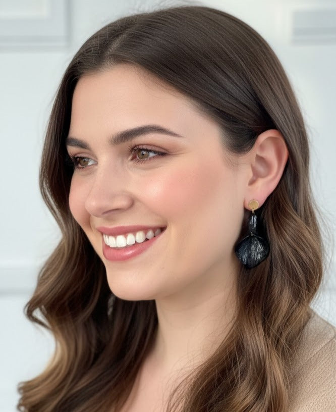 Black Cala Flower Earrings – resin and gold-plated steel