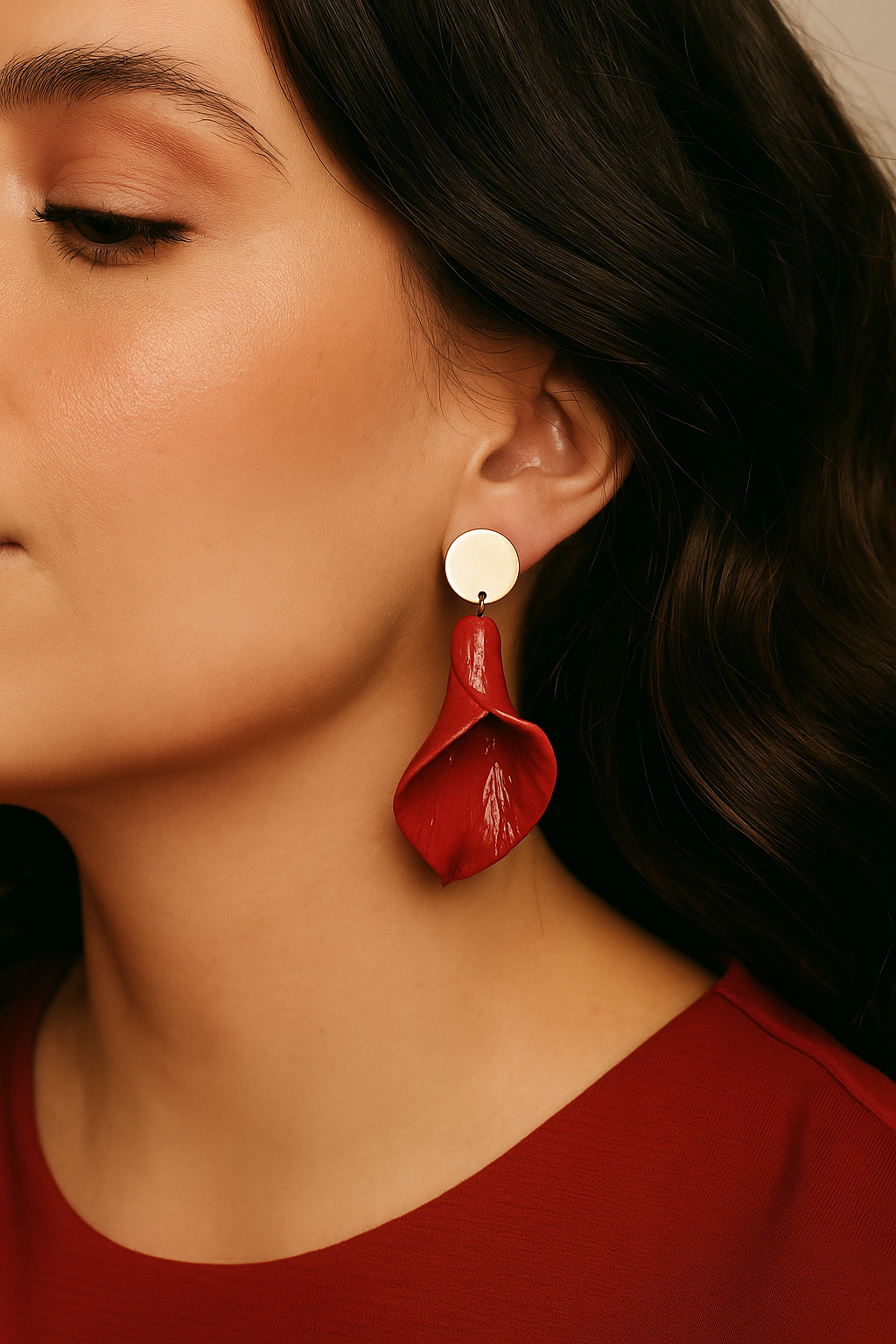 Cala Flower Earrings – resin and gold-plated steel (4 colors)