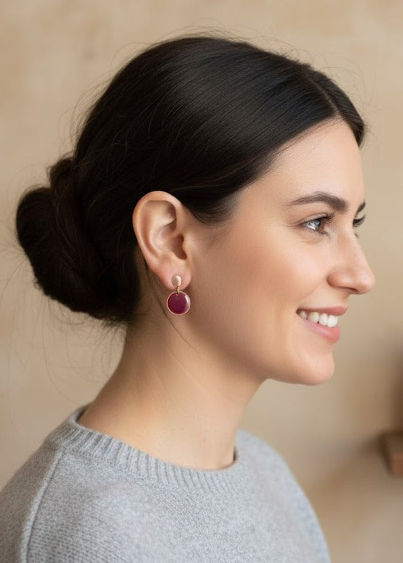 Pendientes Pétalo rosa y vino - hechos en resina pintados a mano