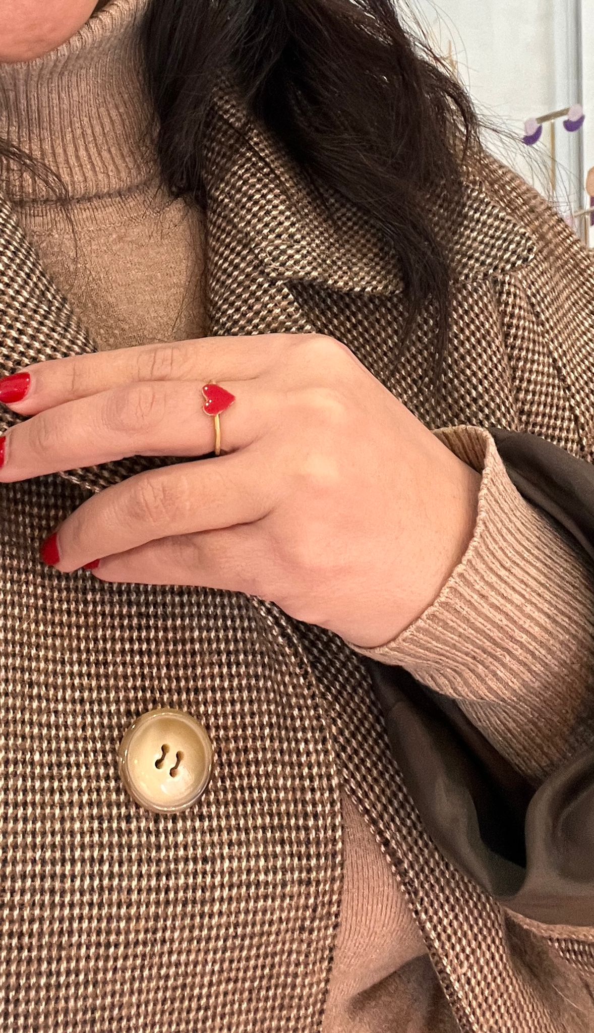 corazon rojo anillo
