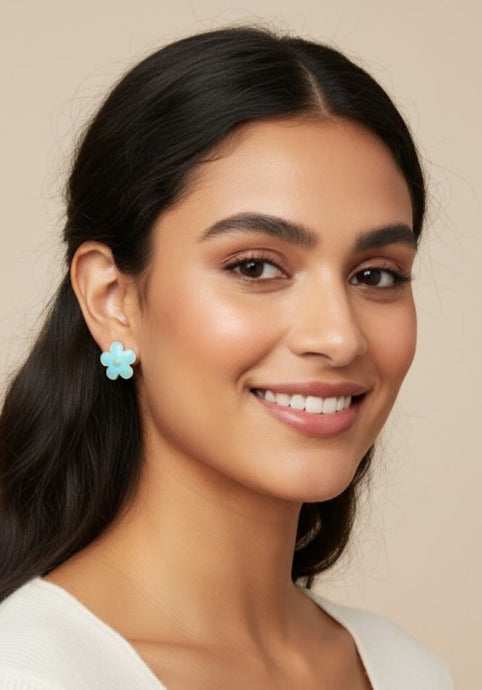 Pendientes flor azul - resina pintada a mano