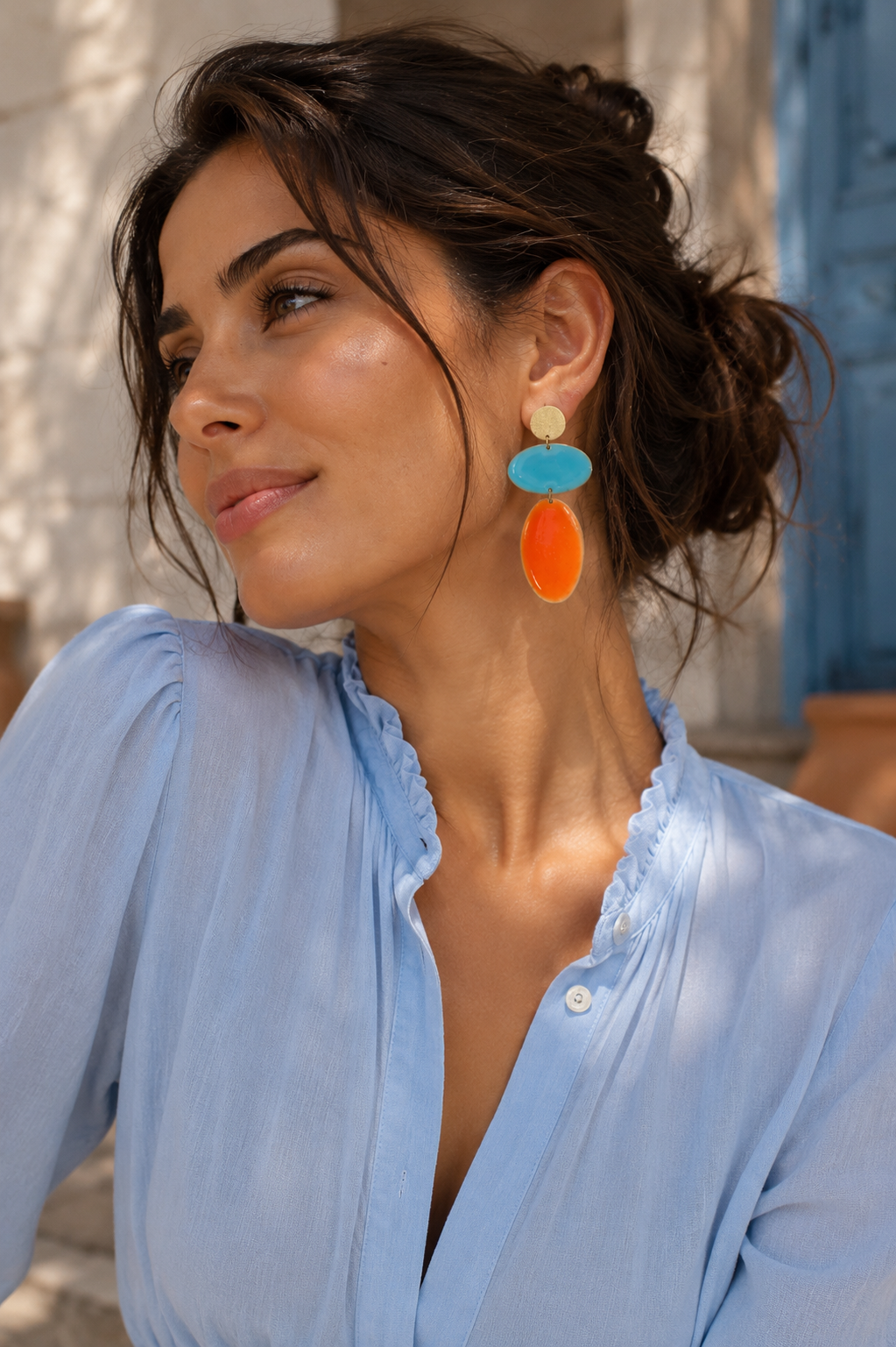 Maxicolor Sol Mediterráneo – Pendientes artesanales de latón pintados a mano