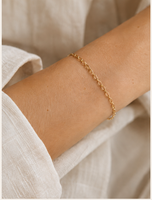 Pulseras permanentes en Madrid | AKTUAL