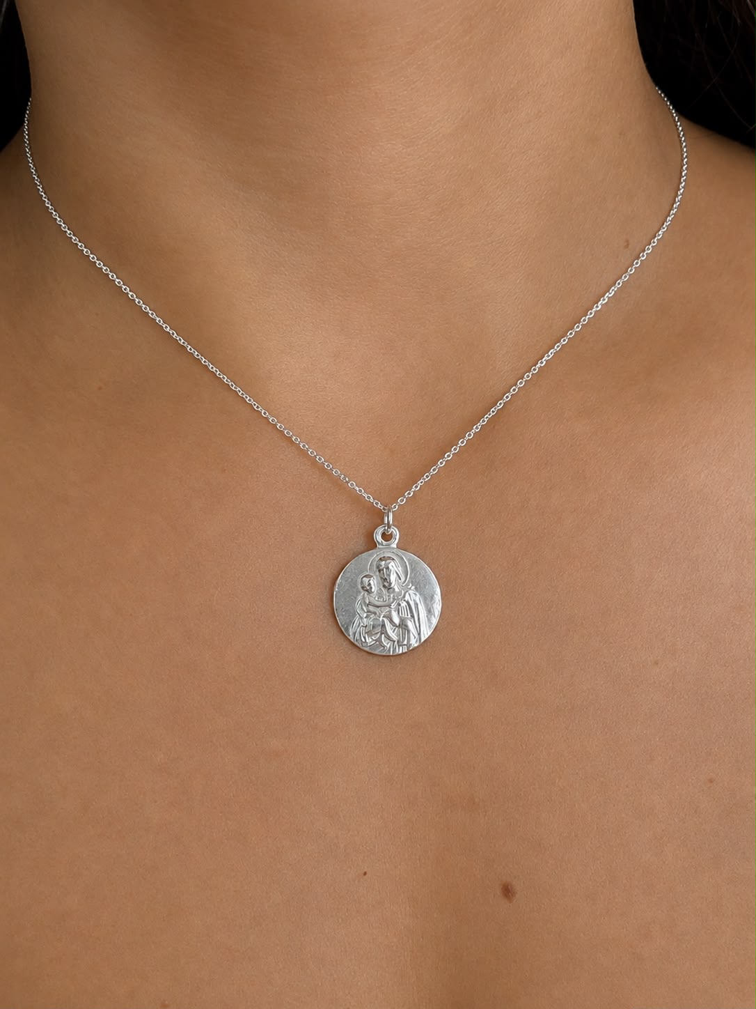 Medalla de San José en Plata 950 | Hecha a Mano en Nuestro Taller