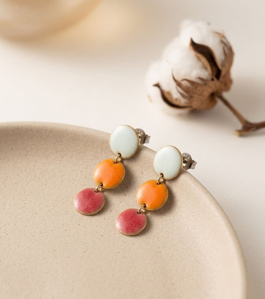 Pendientes Espíritu Aurora | Joyería artesanal en latón y resina