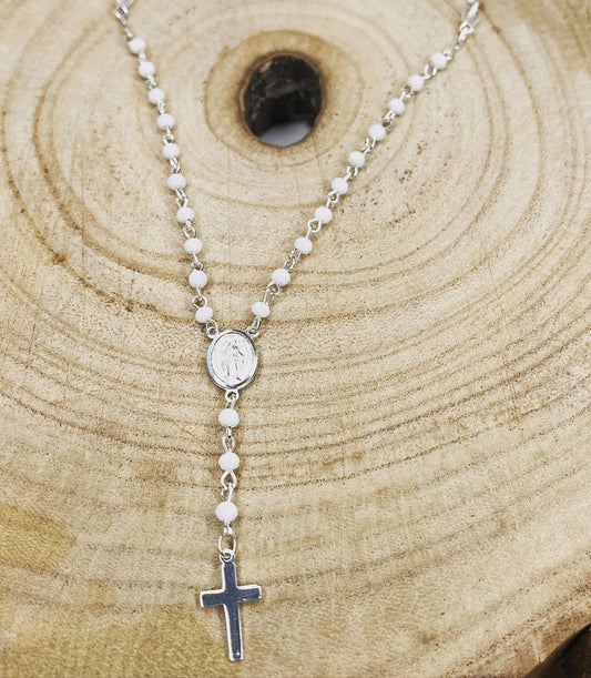 Rosario de plata y piedras naturales hecho a mano