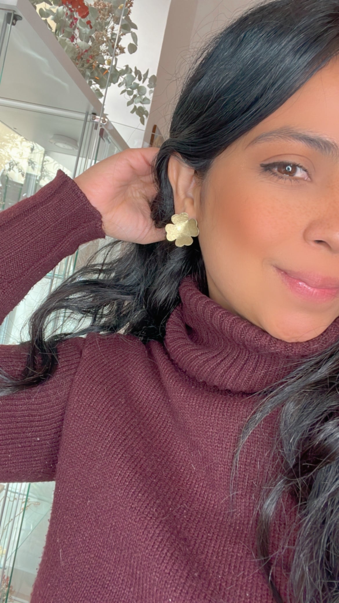 flor de petalos de laton  